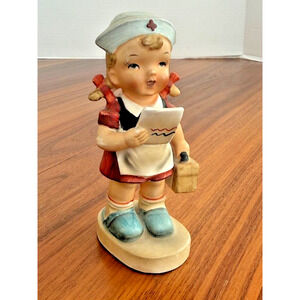 Vintage Hummel Like Little Nurse Figurine Girl great condition M6504 JAPAN